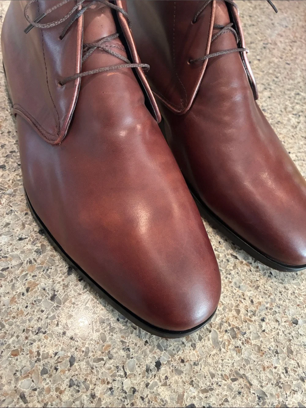 Men's 10.5 3E Florsheim Brown Leather Chukka Boots - Classic Lace-Up